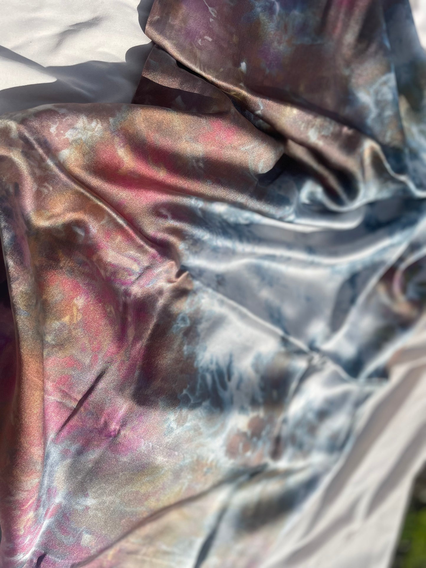 Silk Pillowcase Deep Sea