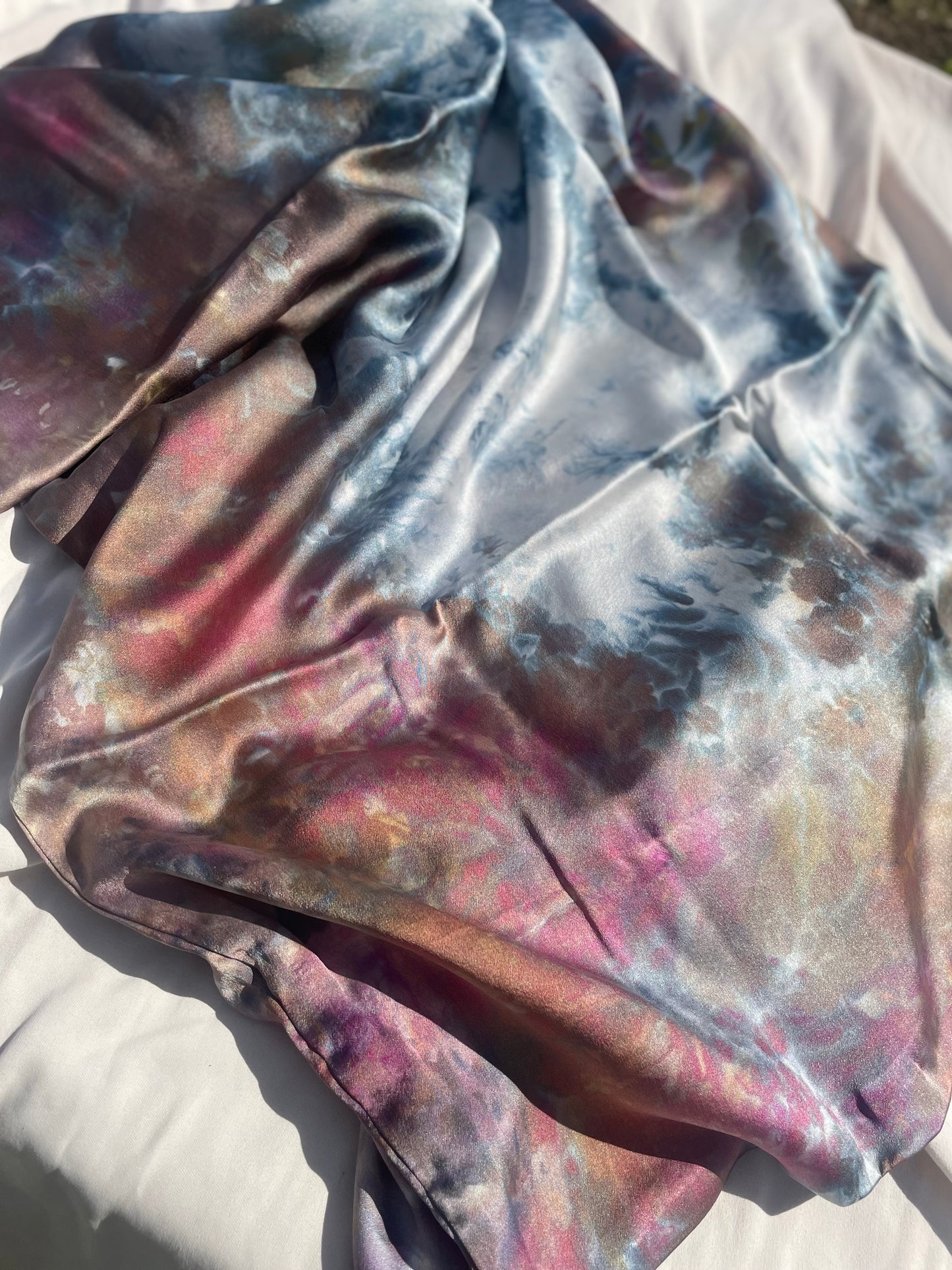 Silk Pillowcase Deep Sea