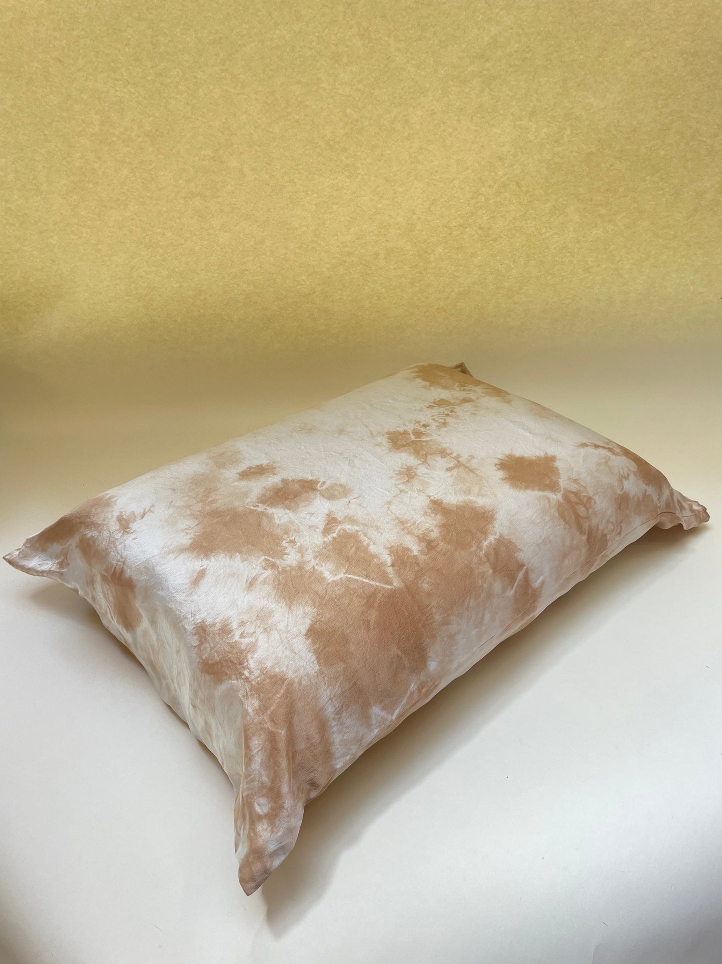 Silk Pillowcase Set Black Walnut Marble